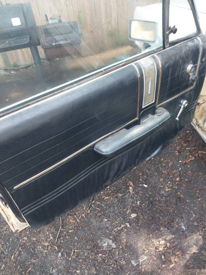Ford-galaxy-500-1968-2