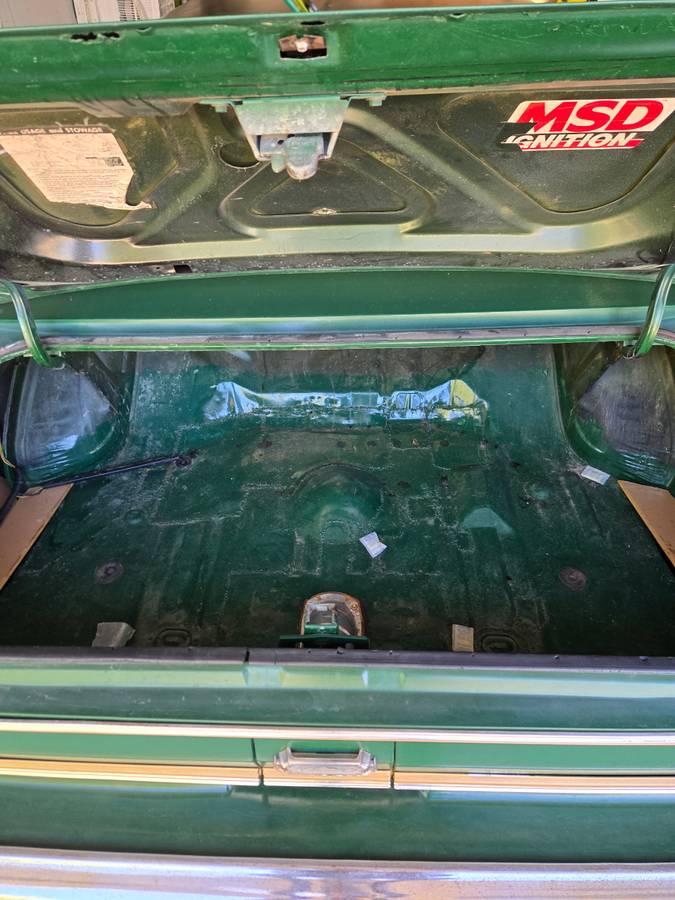 Ford-gran-torino-1974-green-7