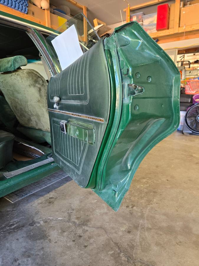 Ford-gran-torino-1974-green-9
