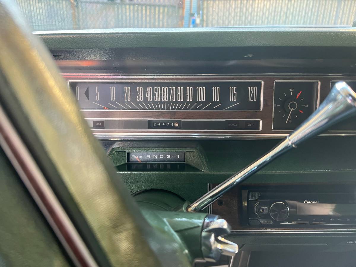 Ford-ltd-1971-4
