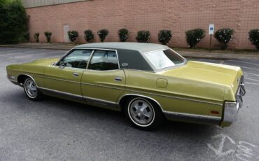 Ford-ltd-1972-green-13