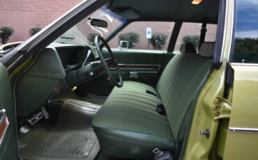 Ford-ltd-1972-green-17