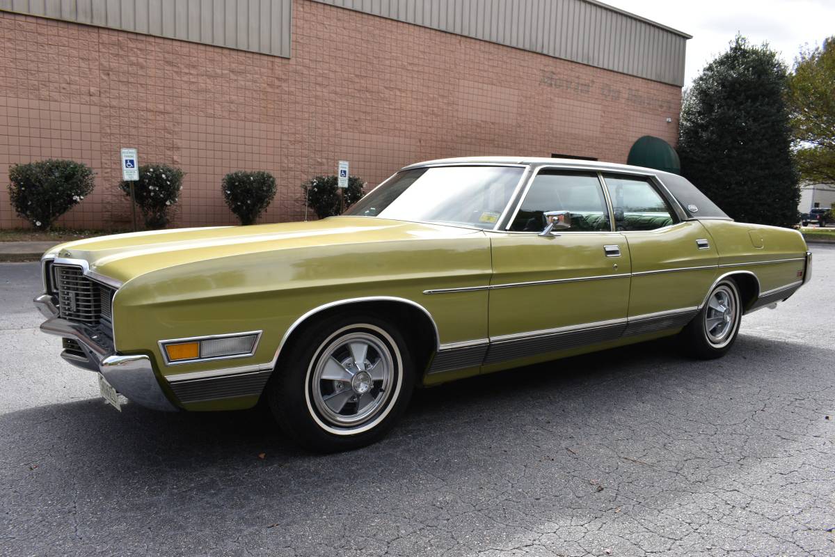 Ford-ltd-1972-green-20