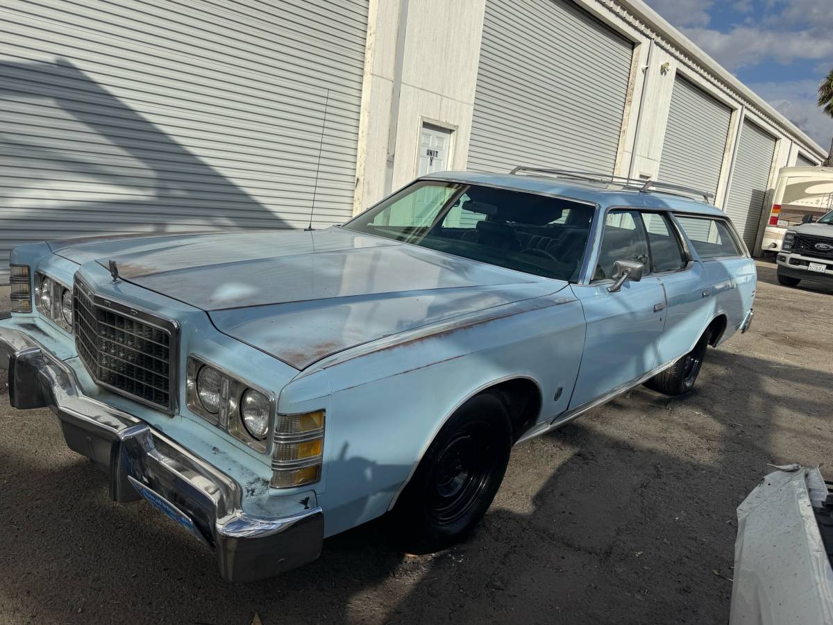 Ford-ltd-1978-blue-5