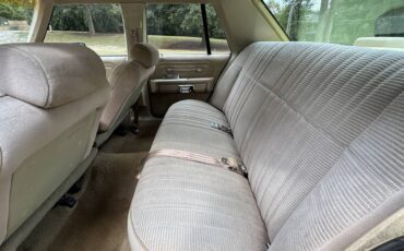 Ford-ltd-crown-victoria-1987-brown-6
