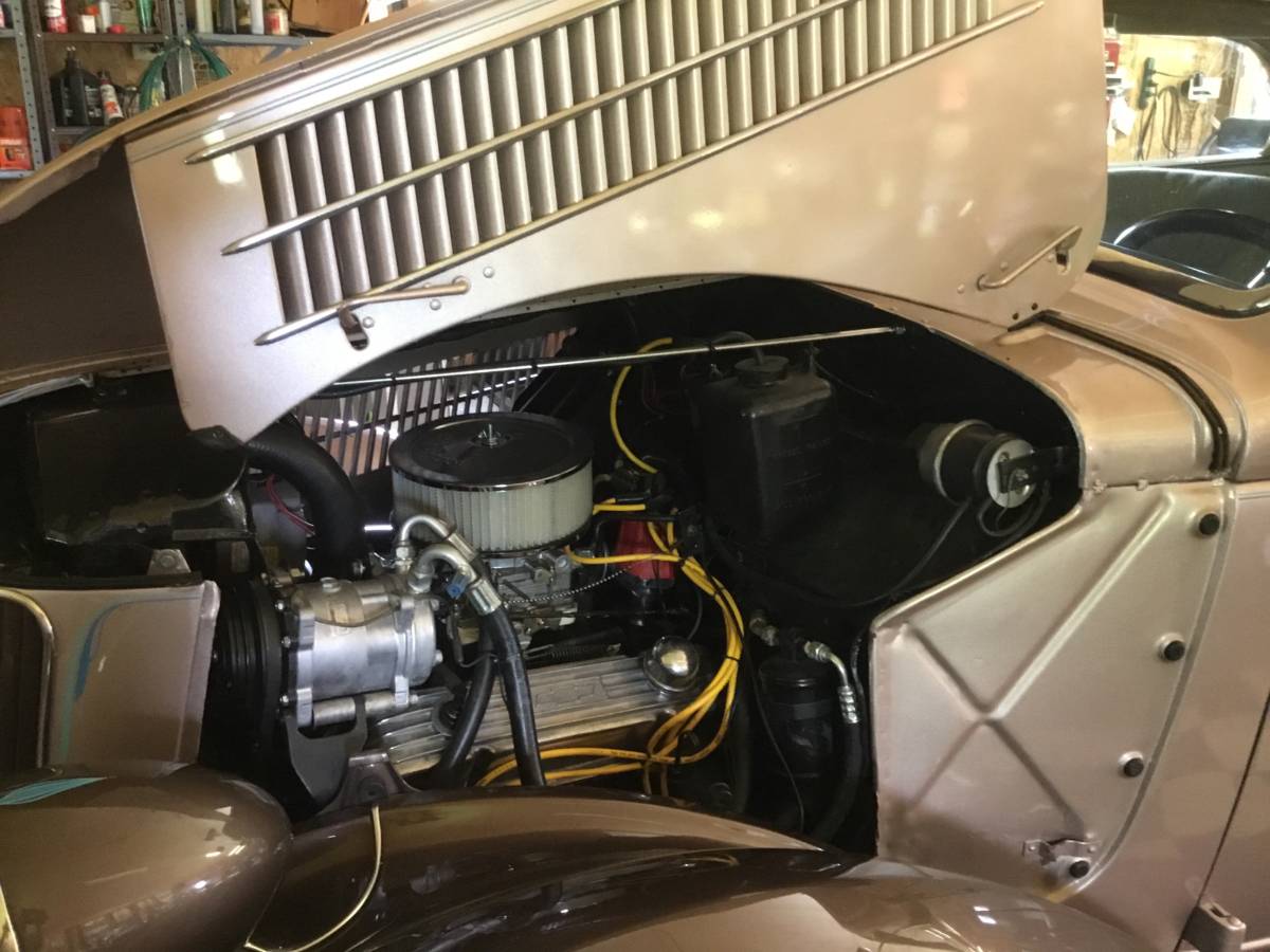 Ford-model-68-1936-brown-6