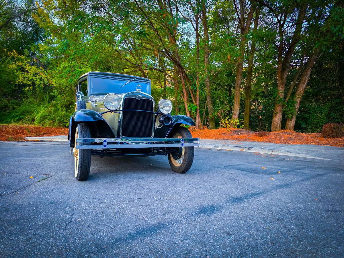 Ford-model-a-1931-green-2