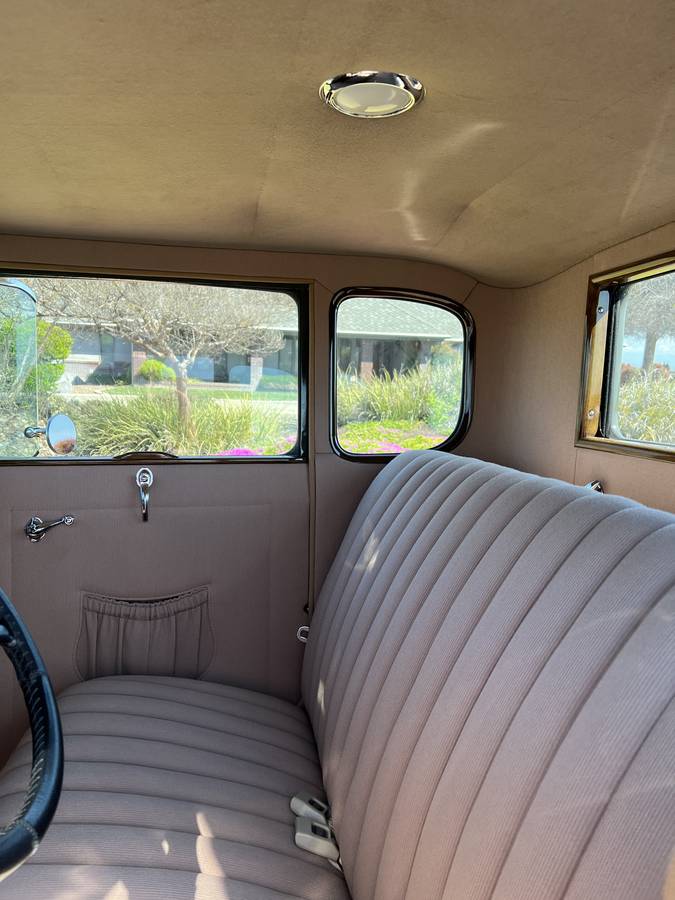 Ford-model-a-1931-green-21