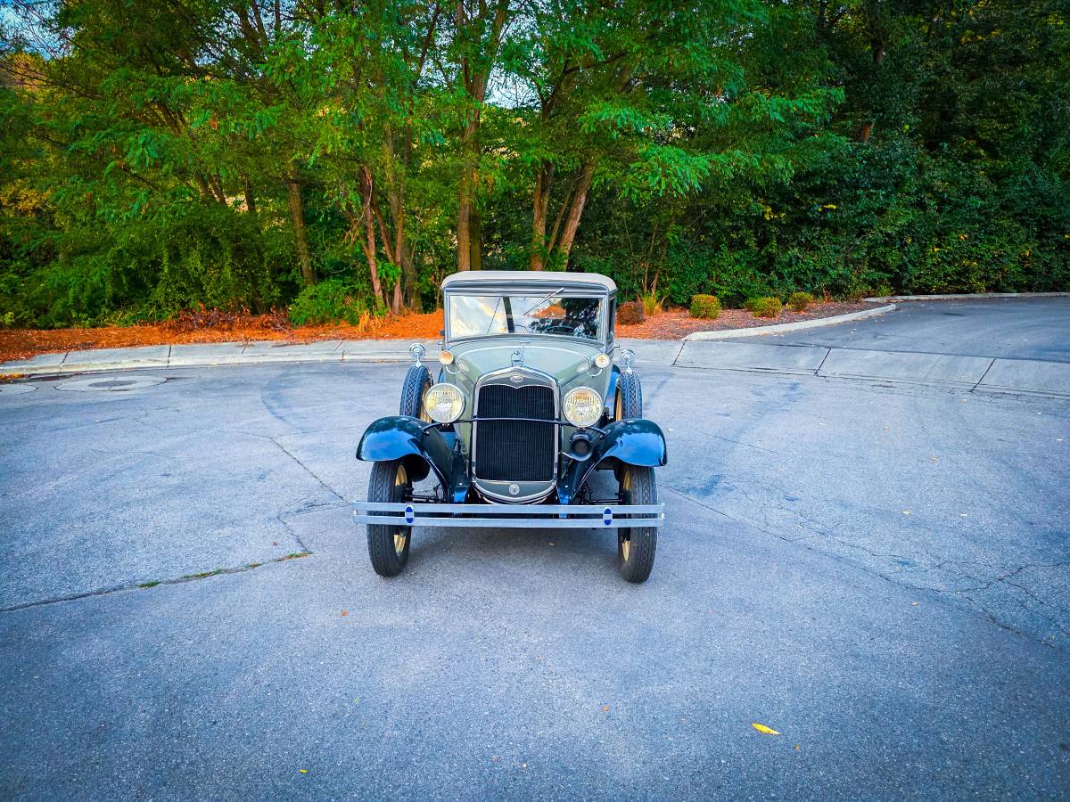 Ford-model-a-1931-green-3
