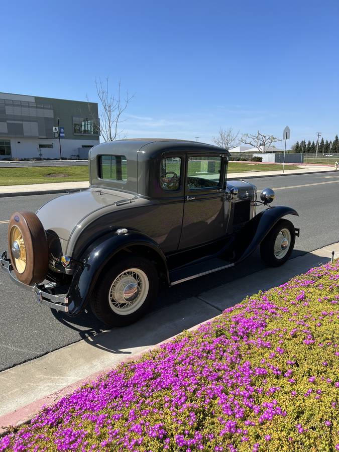 Ford-model-a-1931-green-4