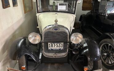 Ford-model-a-coupe-1928-2