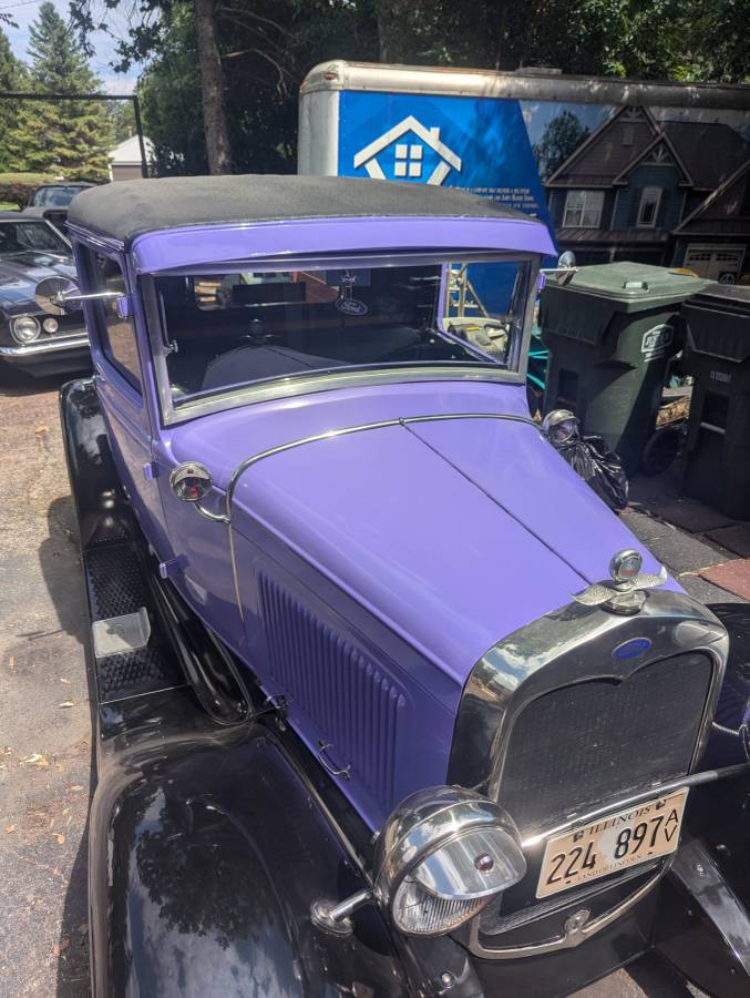 Ford-model-a-pickup-1931-purple-3