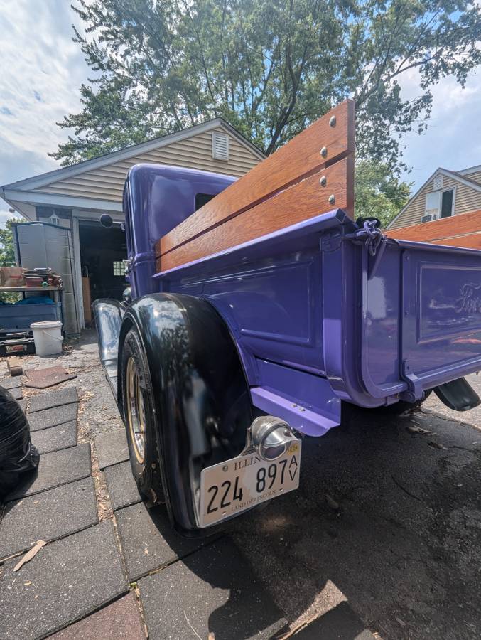 Ford-model-a-pickup-1931-purple-9