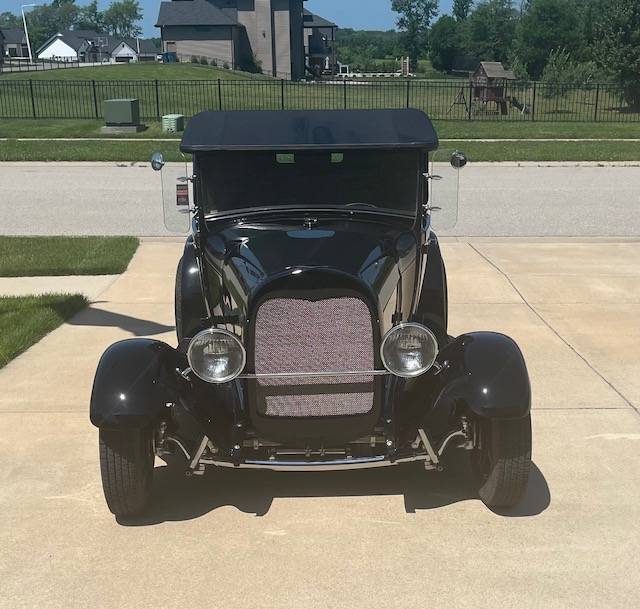 Ford-model-a-roadster-pick-up-1929-black-1