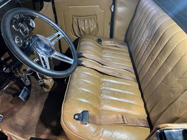 Ford-model-a-roadster-pick-up-1929-black-5
