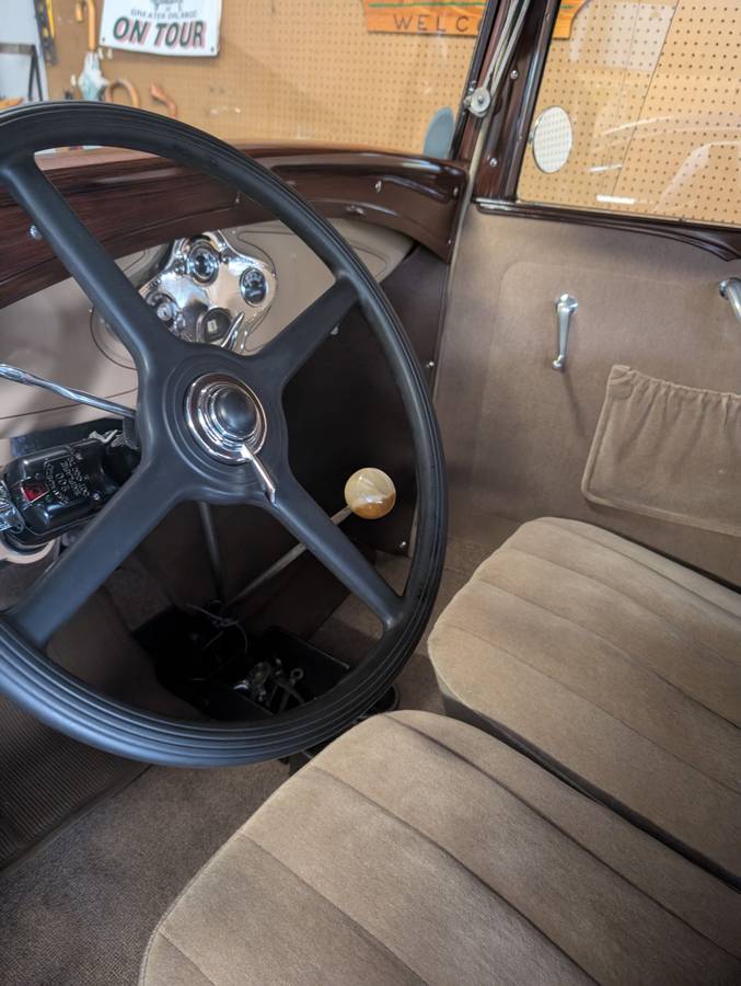 Ford-model-a-victoria-1931-custom-5