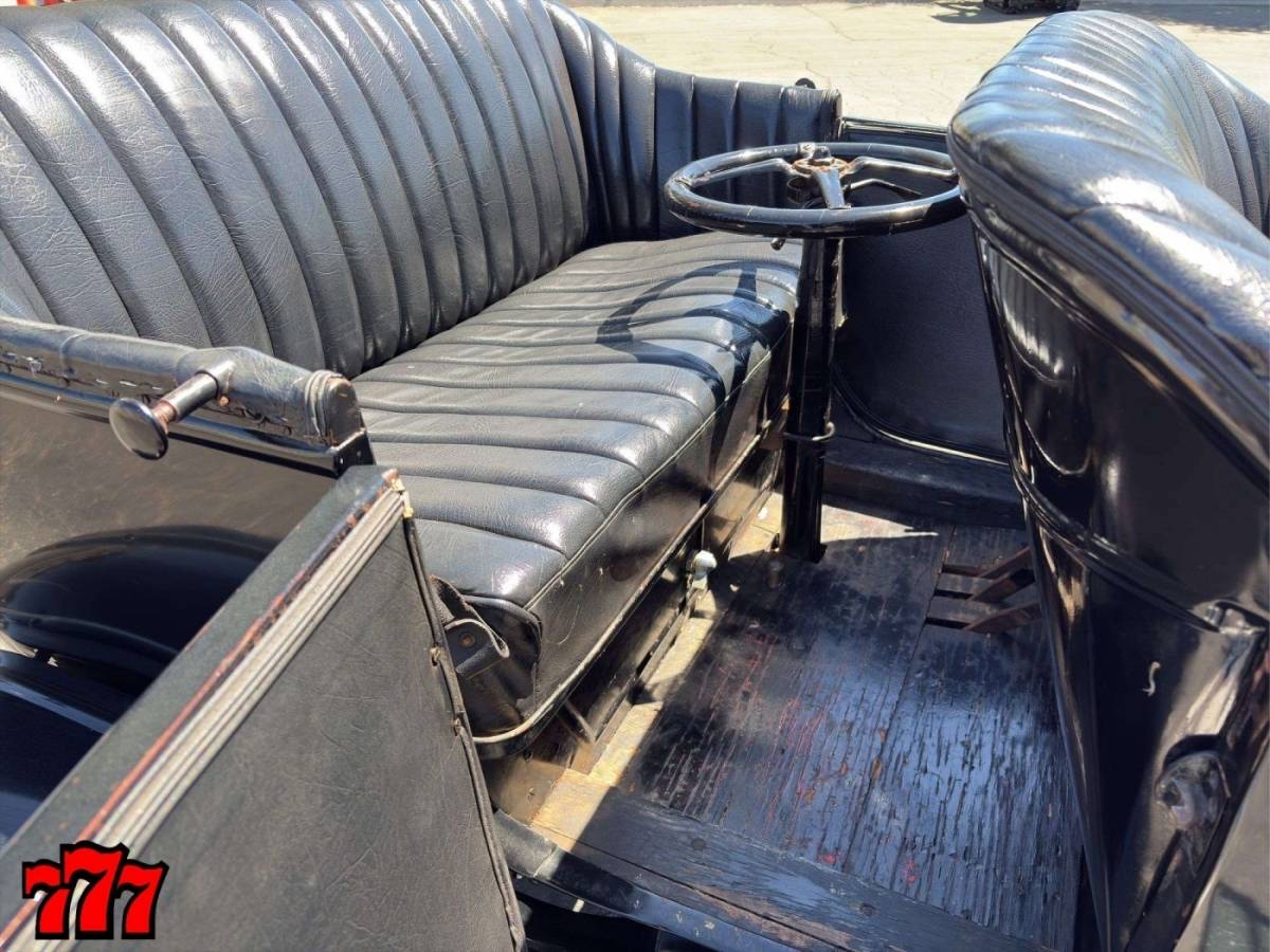 Ford-model-t-1920-13