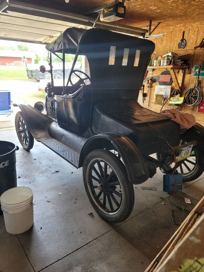 Ford-model-t-1920-2