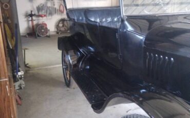 Ford-model-t-1921-2