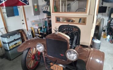 Ford-model-t-1921-brown