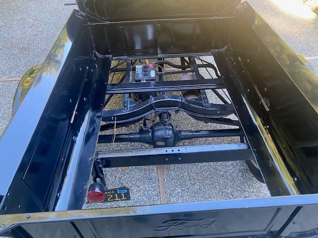 Ford-model-t-roadster-pickup-1926-black-11