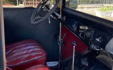 Ford-model-t-tudor-sedan-1925-black-1