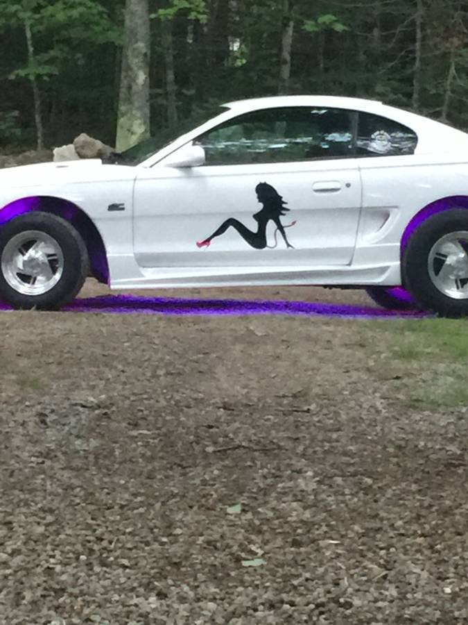 Ford-must-1994-white-6