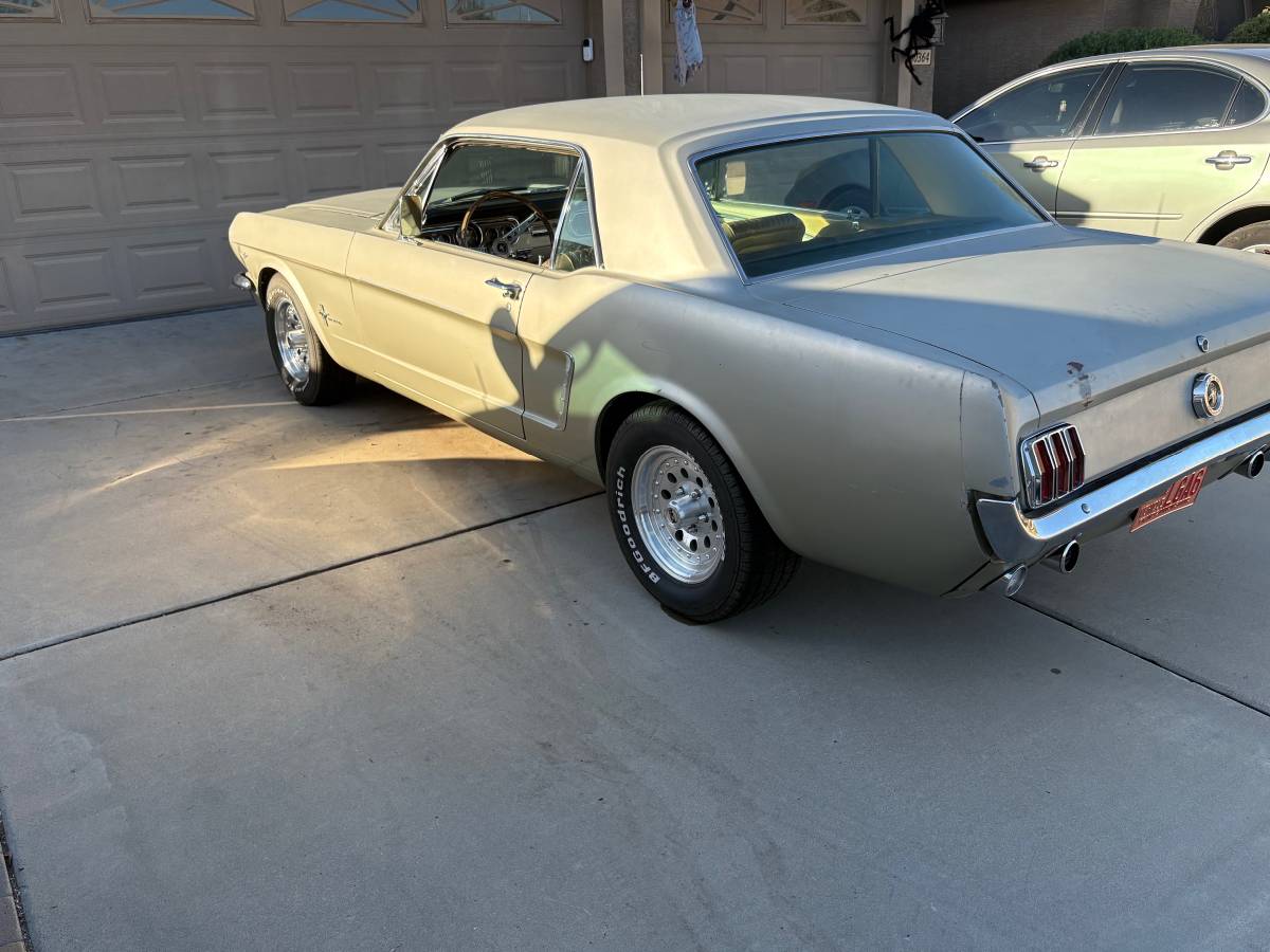 Ford-mustang-1965-3