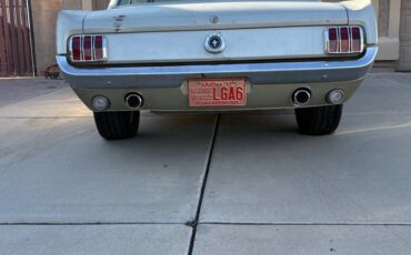 Ford-mustang-1965-5