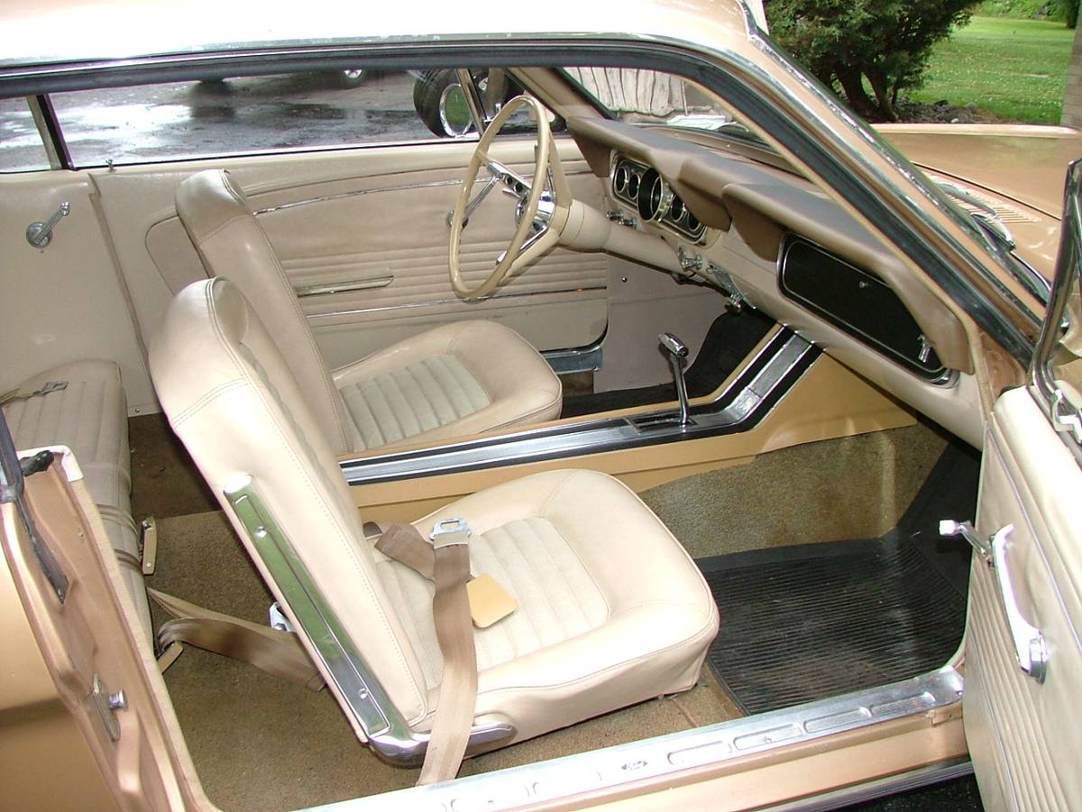 Ford-mustang-1965-7