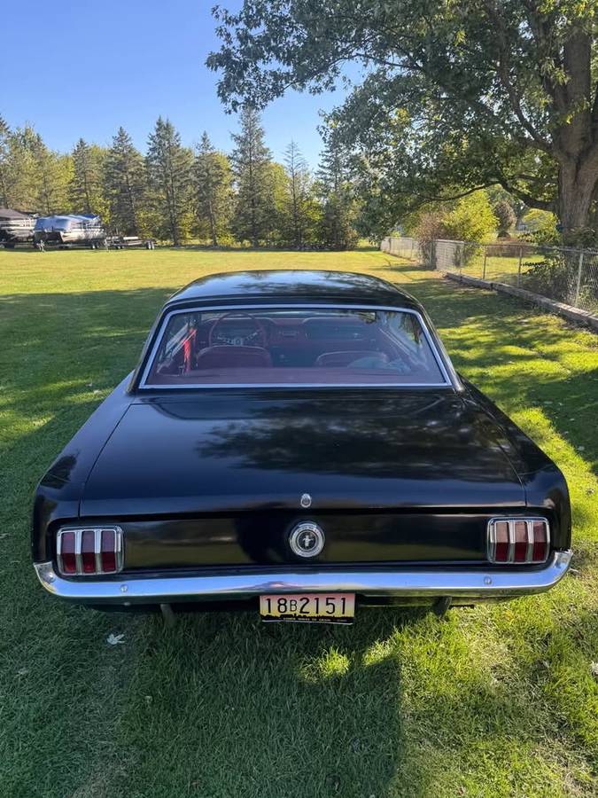 Ford-mustang-1965-black-11