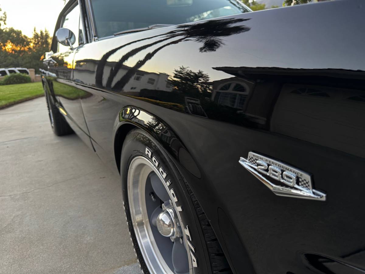 Ford-mustang-1965-black-5