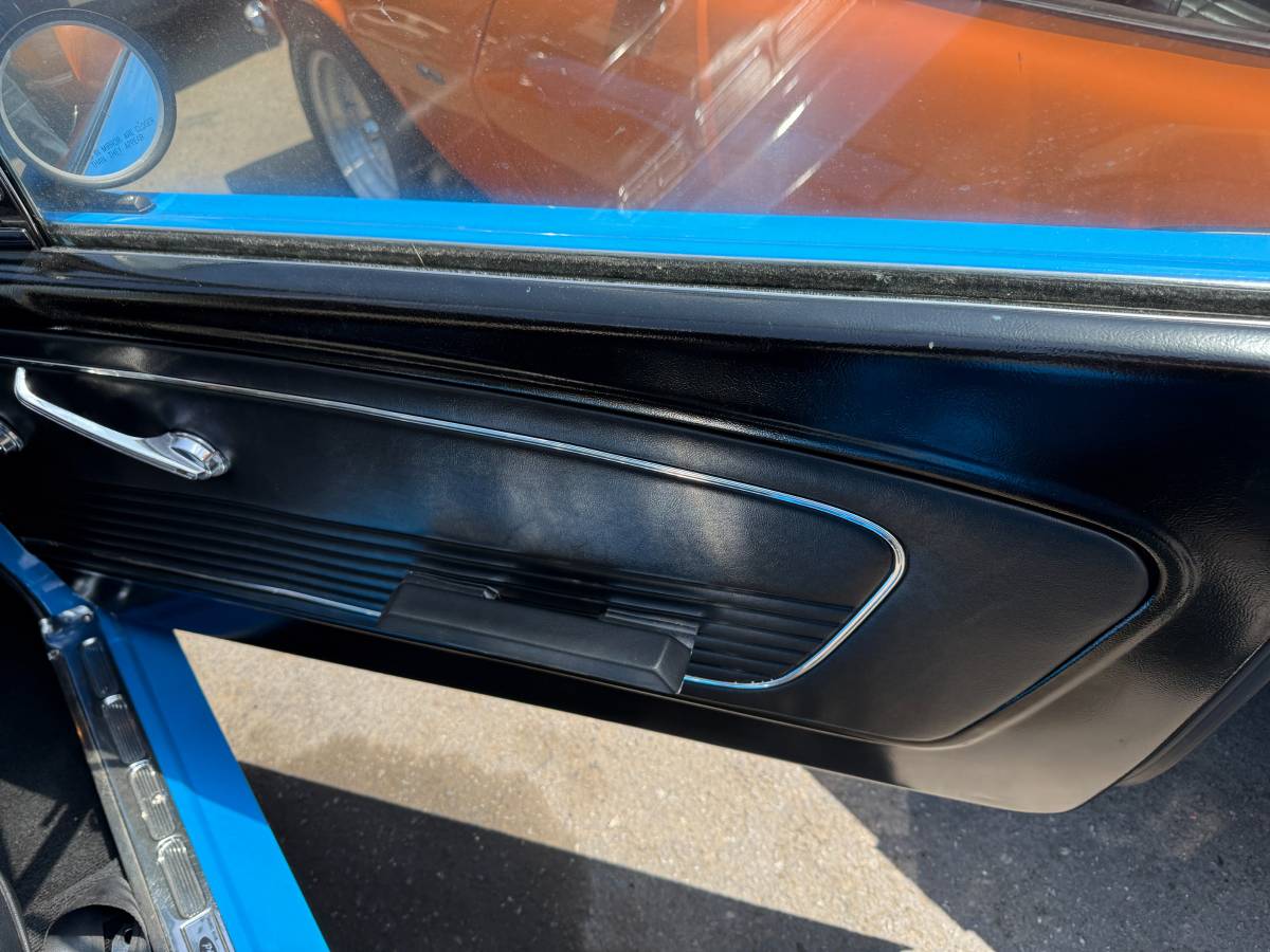 Ford-mustang-1965-blue-12