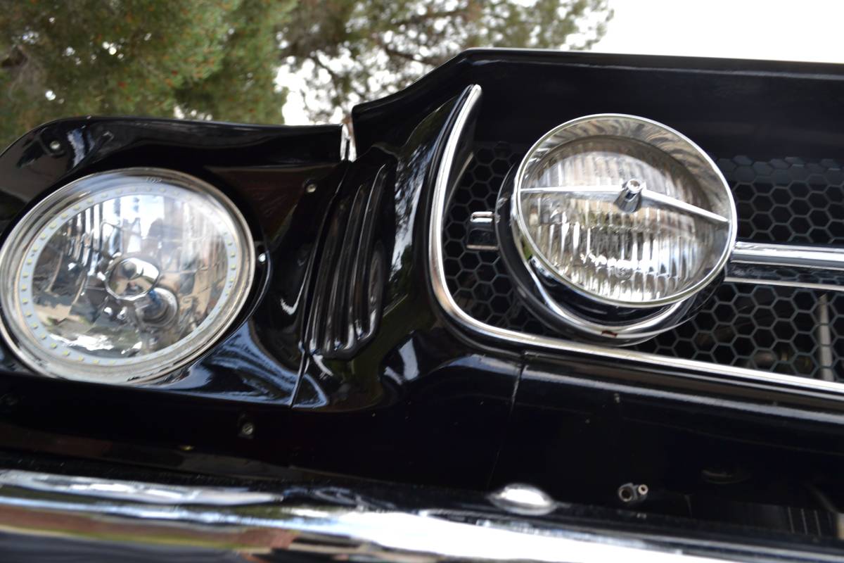 Ford-mustang-1965-blue-13