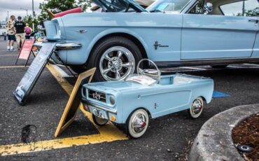 Ford-mustang-1965-blue-20