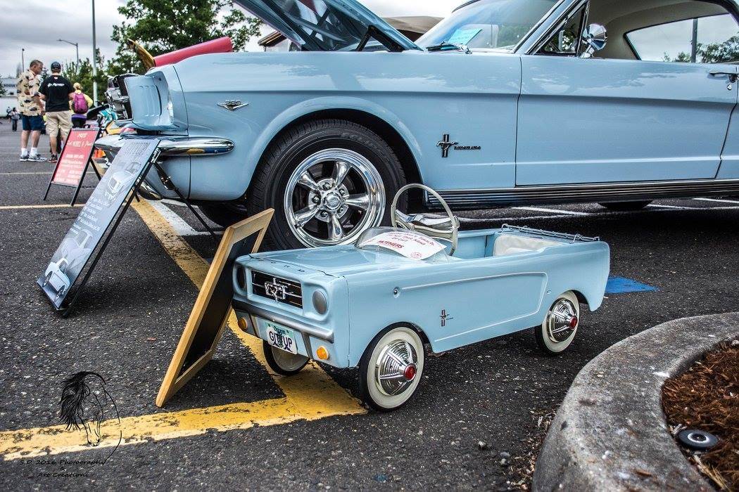 Ford-mustang-1965-blue-20