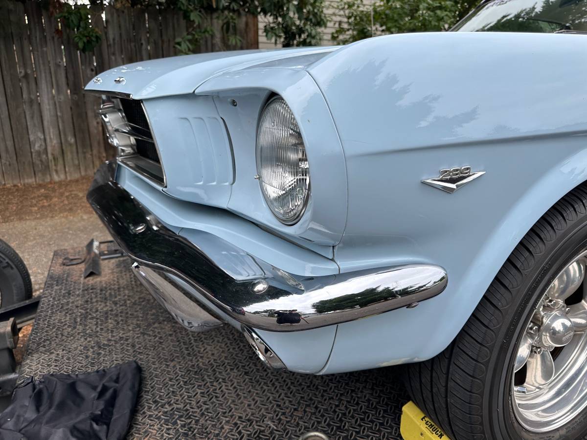 Ford-mustang-1965-blue-21
