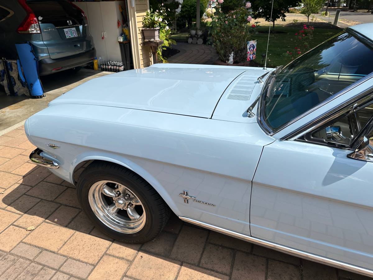 Ford-mustang-1965-blue-5