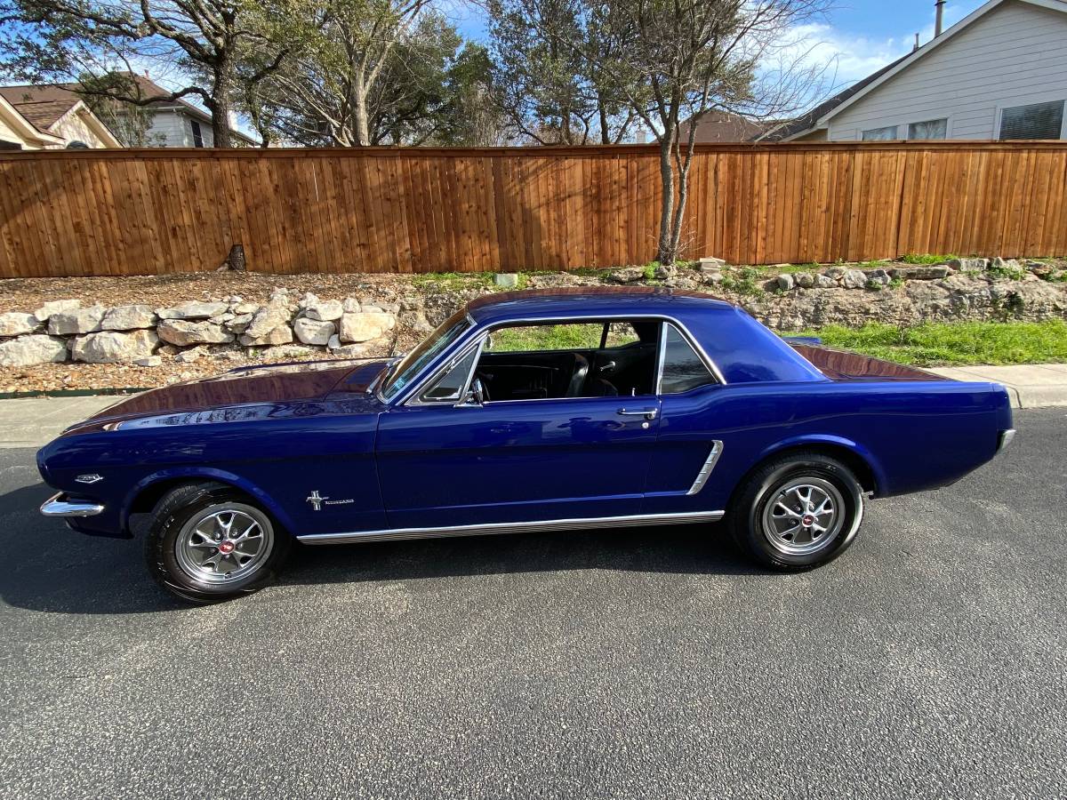 Ford-mustang-1965-blue-6