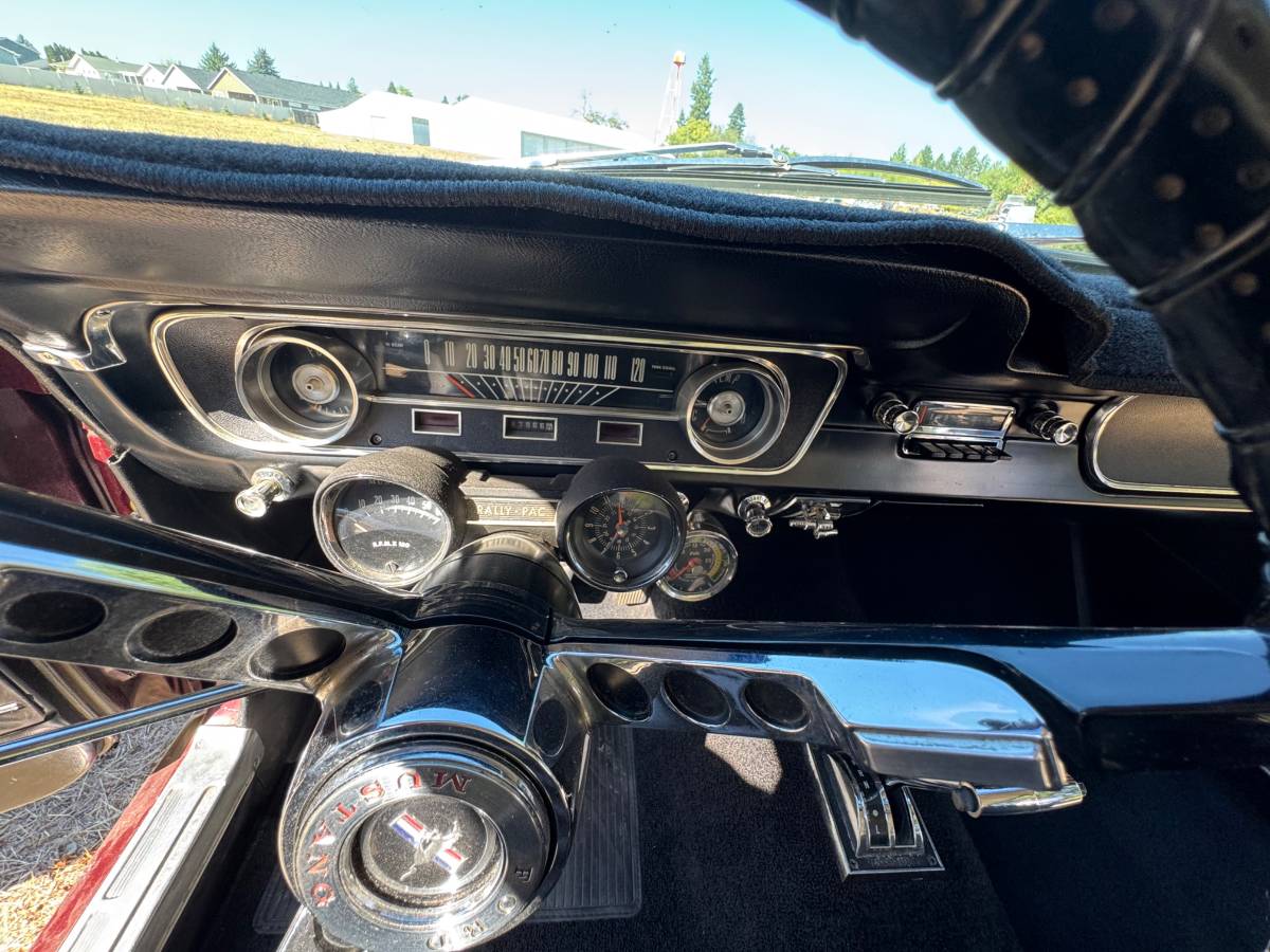 Ford-mustang-1965-custom-13