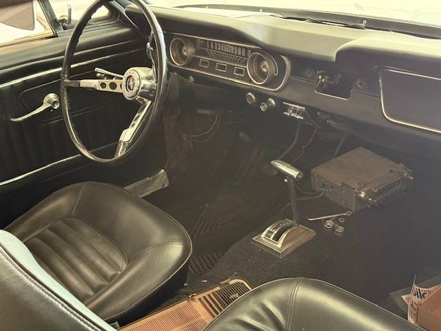 Ford-mustang-1965-grey-1