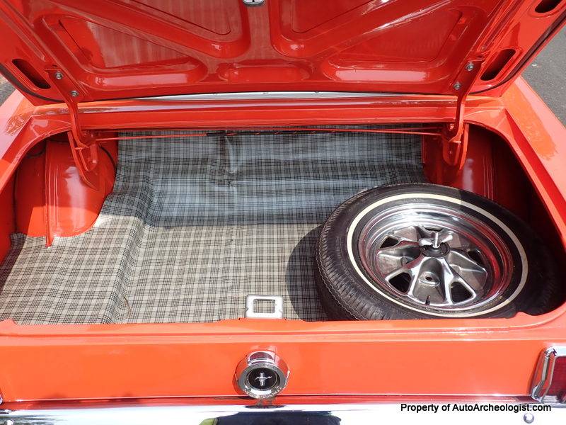 Ford-mustang-1965-red-17
