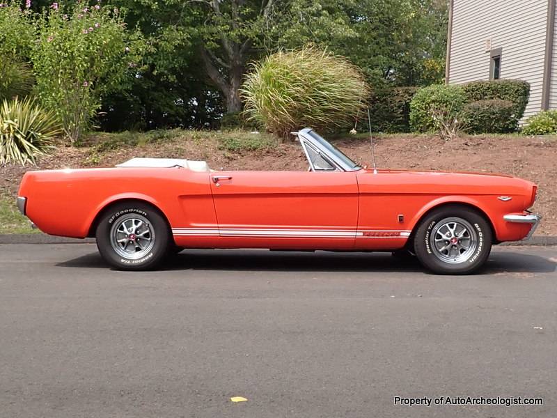 Ford-mustang-1965-red-8
