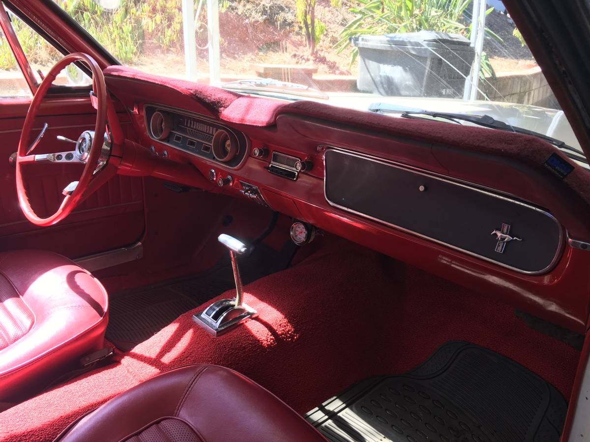 Ford-mustang-1965-white-2