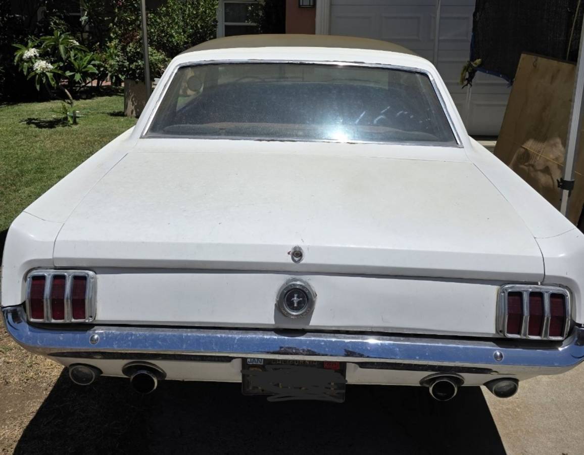 Ford-mustang-1965-white-3