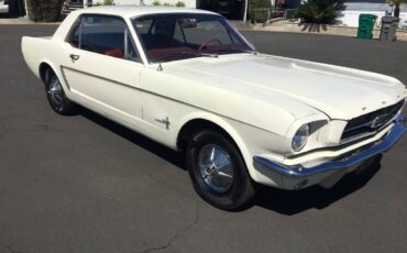Ford-mustang-1965-white-4