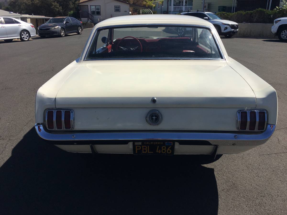 Ford-mustang-1965-white-7