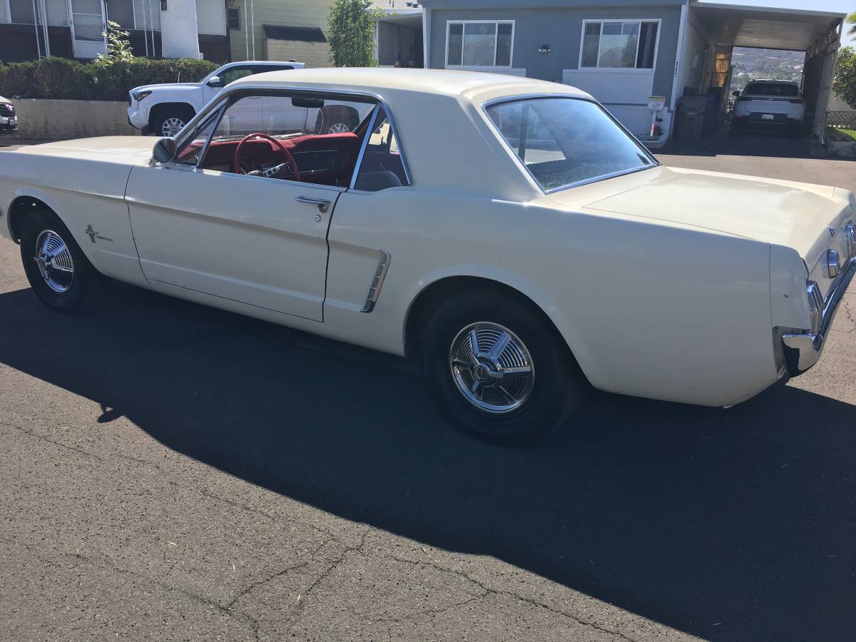 Ford-mustang-1965-white-9