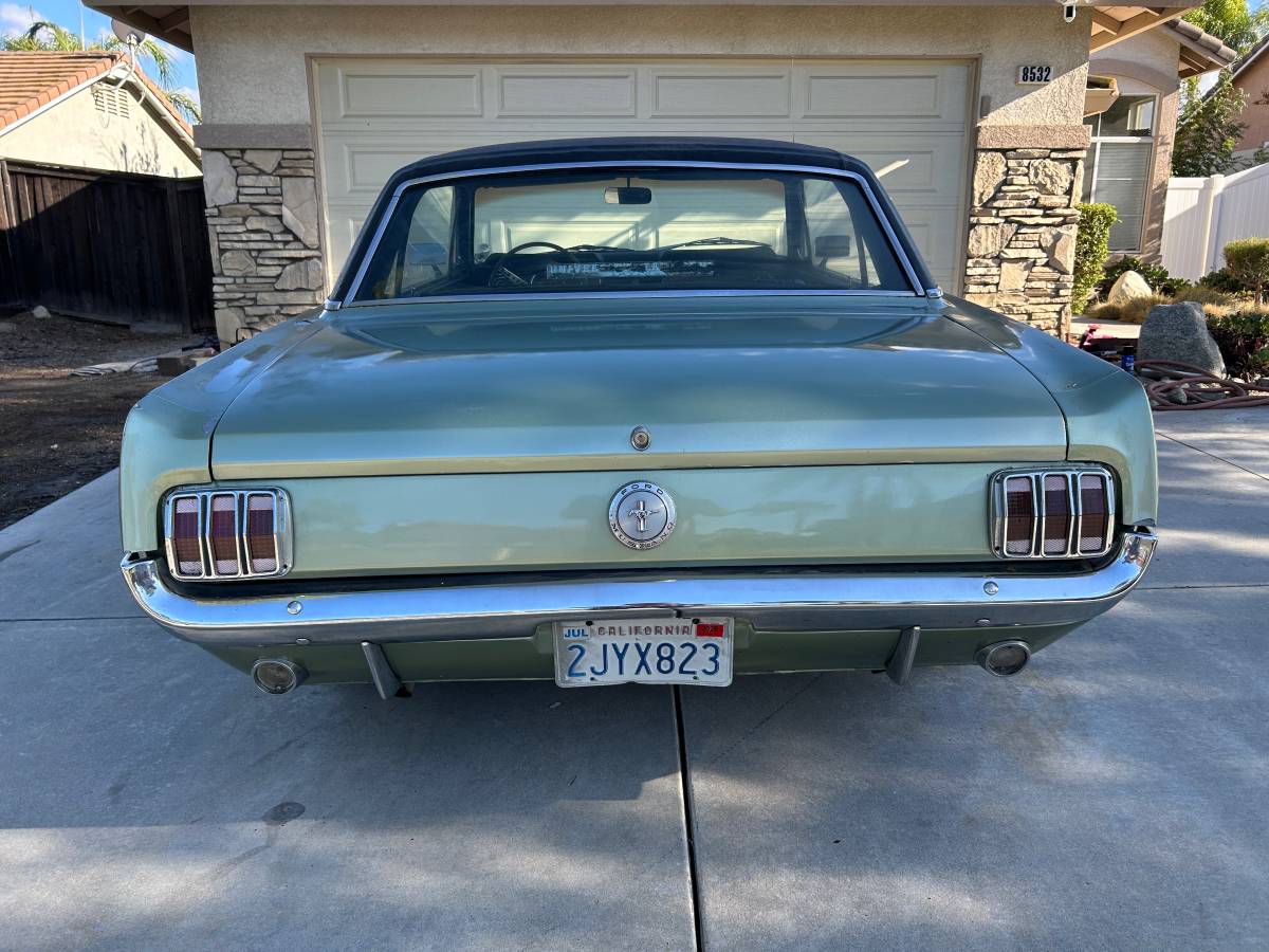 Ford-mustang-1966-1
