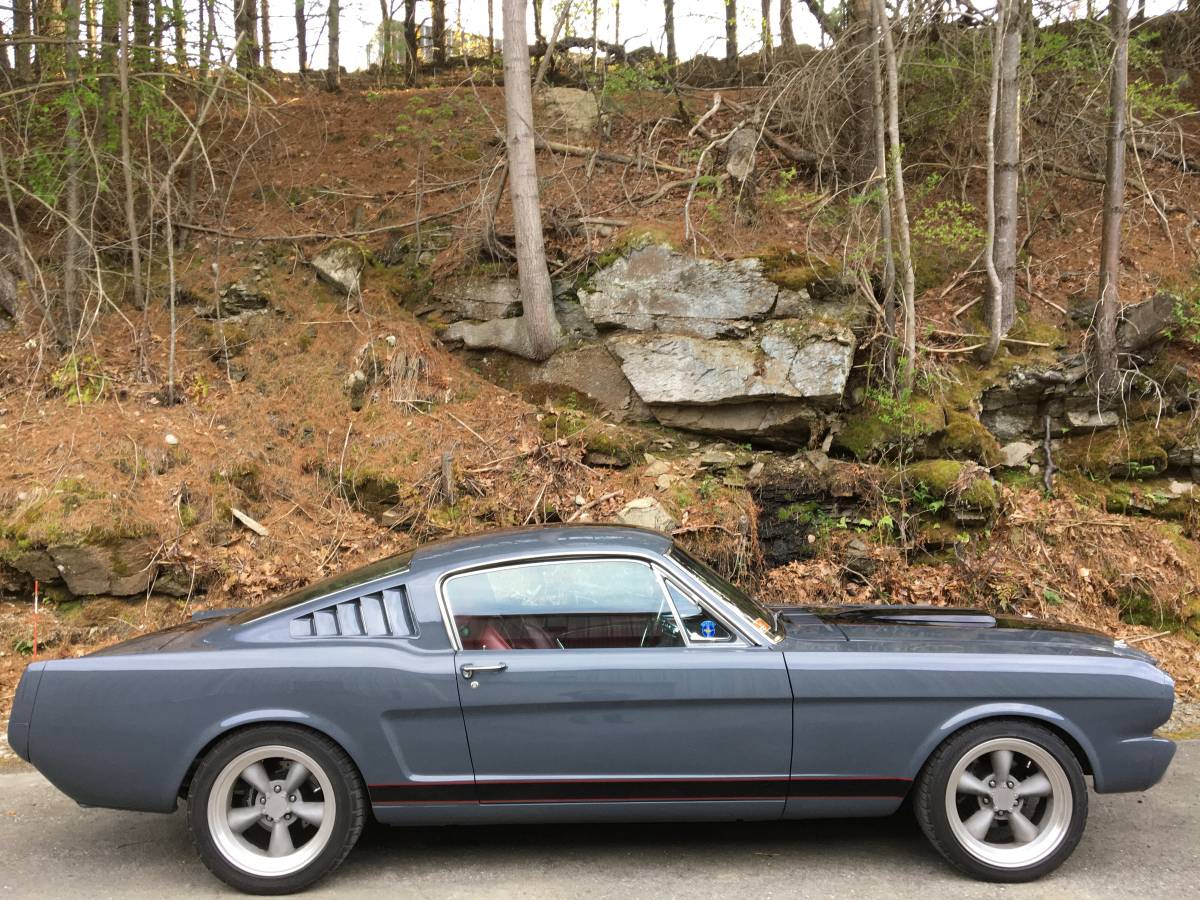 Ford-mustang-1966-10